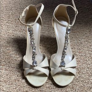 David’s bridal wedding shoes